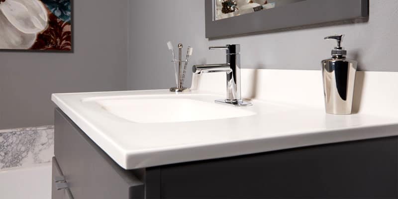 Materials used in a durable bathroom countertop