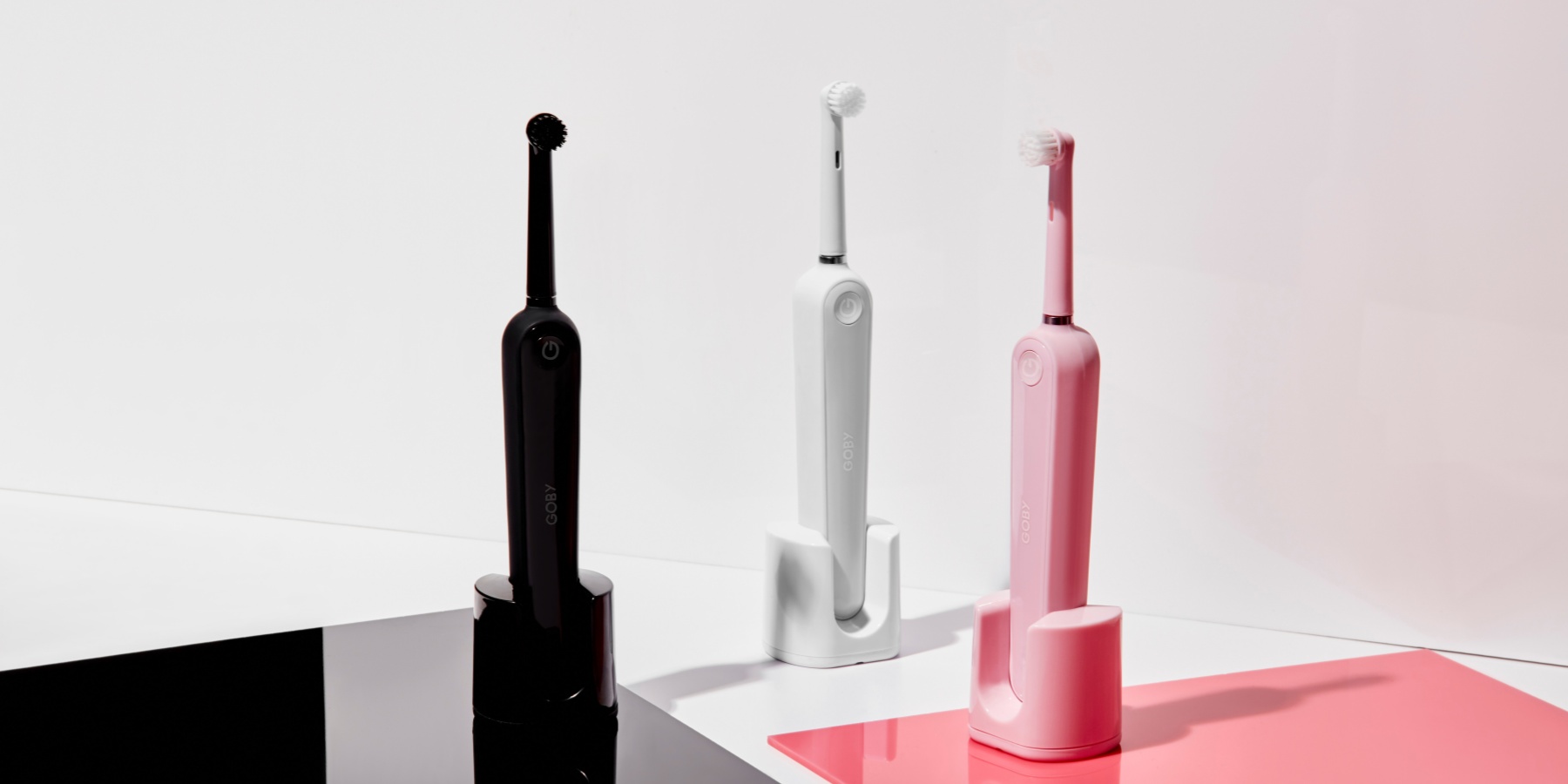 How Often to Change Toothbrush Head: Electric vs. Manual Toothbrush Heads